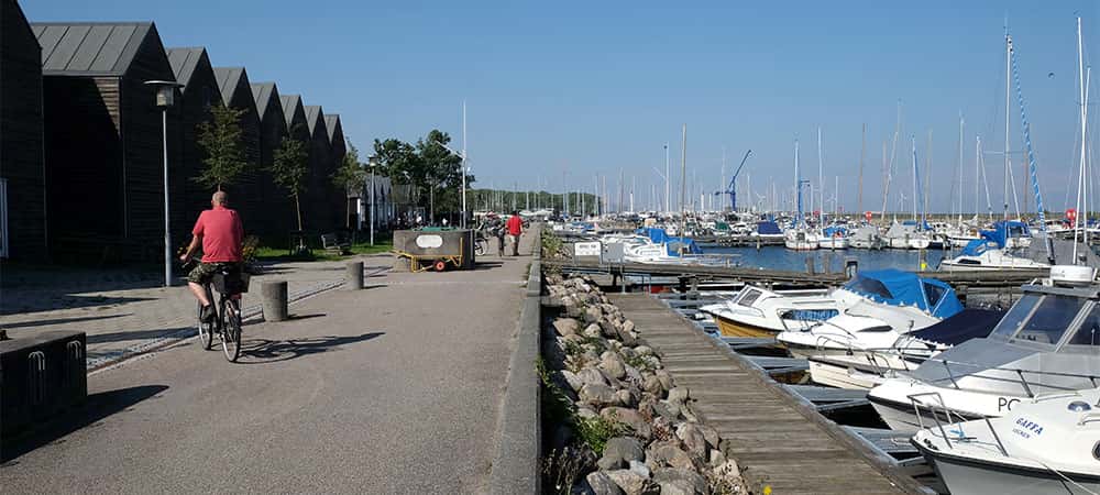 Havnepromenaden på Kastrup Lystbådehavn
