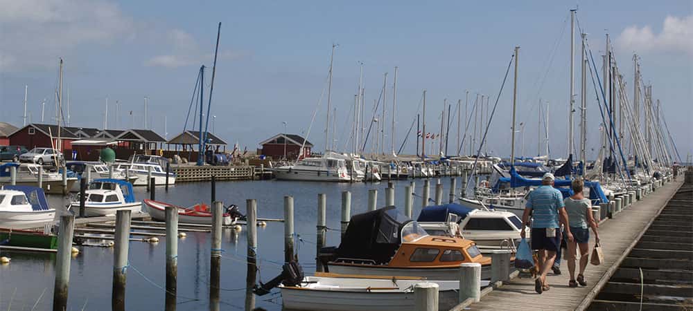 Øster Hurup Havn med joller Øster Hurup Havn med joller